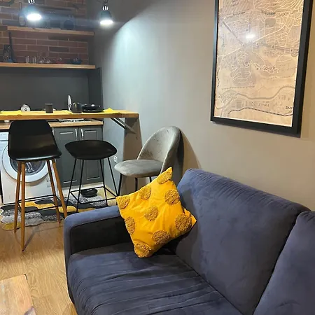 Boutique 2bb 2br Location And Stunning View!